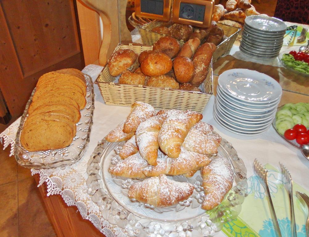 Bed and Breakfast Garni Crepaz Selva di Val Gardena Zewnętrze zdjęcie