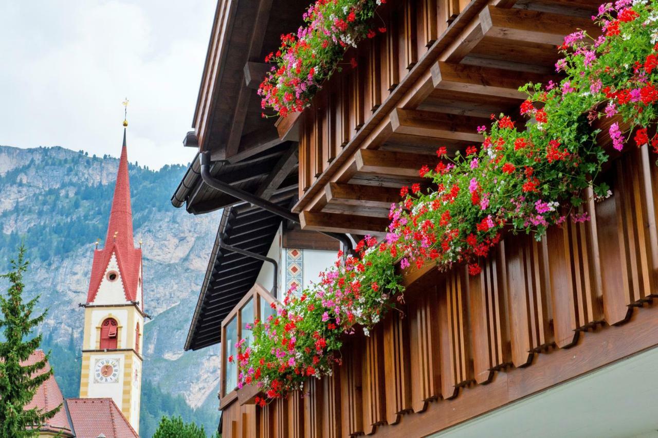 Bed and Breakfast Garni Crepaz Selva di Val Gardena Zewnętrze zdjęcie
